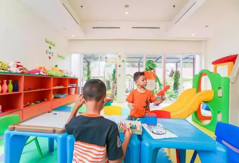 Harris Resort Batam Waterfront