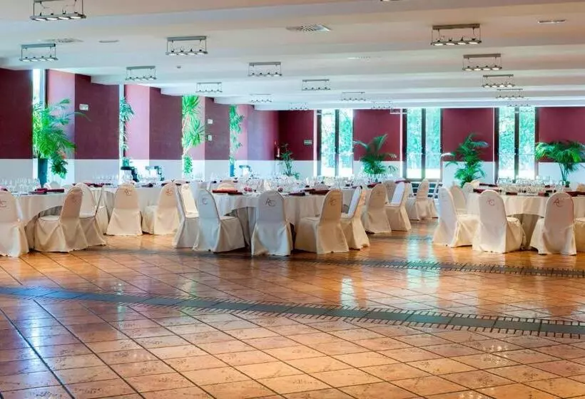 Ac Hotel Palacio De Santa Ana By Marriott