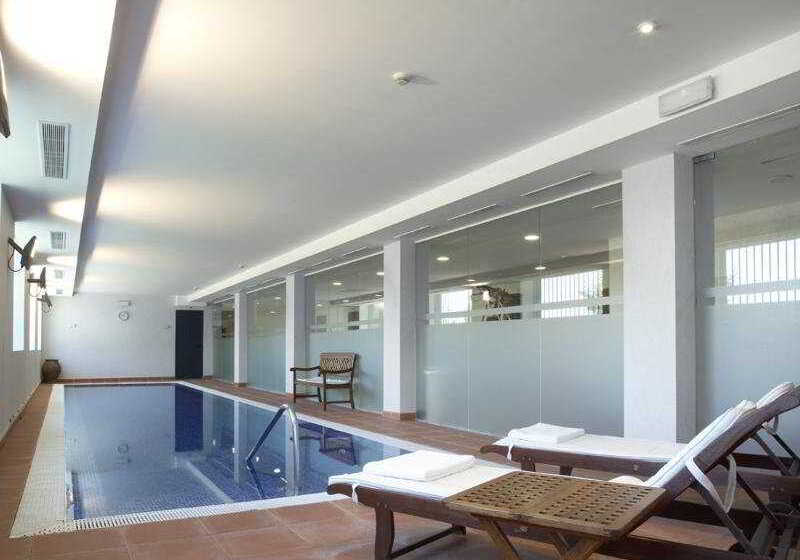 Ac Hotel Palacio De Santa Ana By Marriott