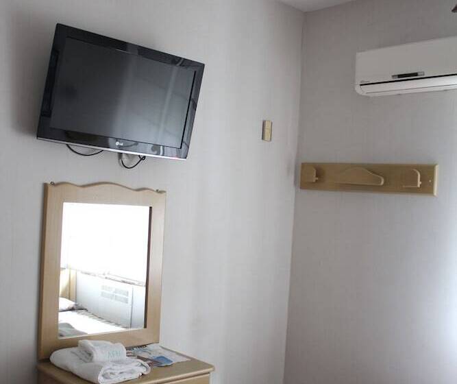 هتل Ayacucho Palace