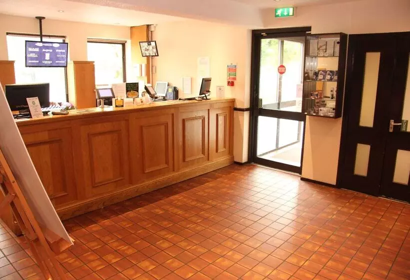 Отель Campanile Milton Keynes  Fenny Stratford