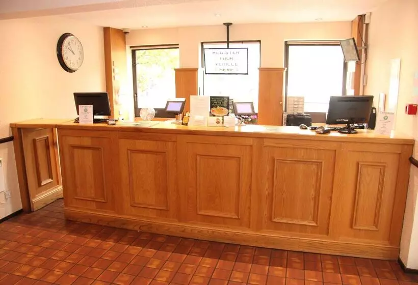 Отель Campanile Milton Keynes  Fenny Stratford