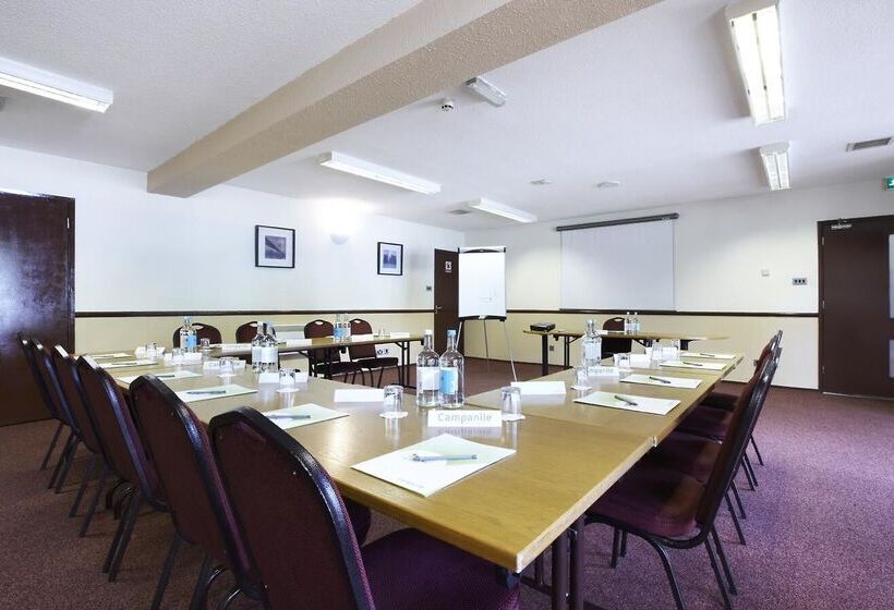 ホテル Campanile Milton Keynes Fenny Stratford