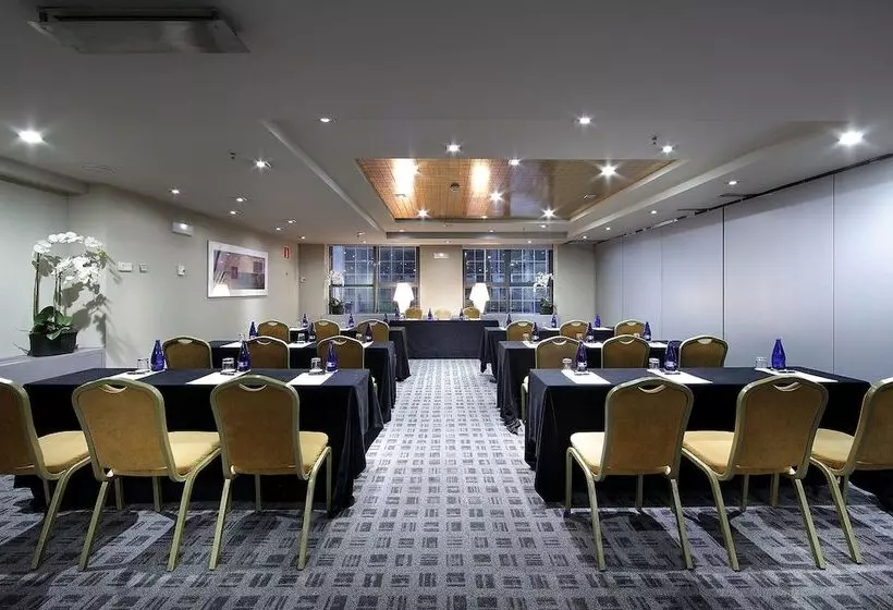 בית מלון כפרי Exe Plaza