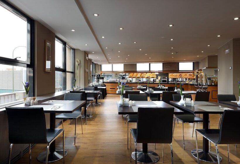 בית מלון כפרי Exe Plaza