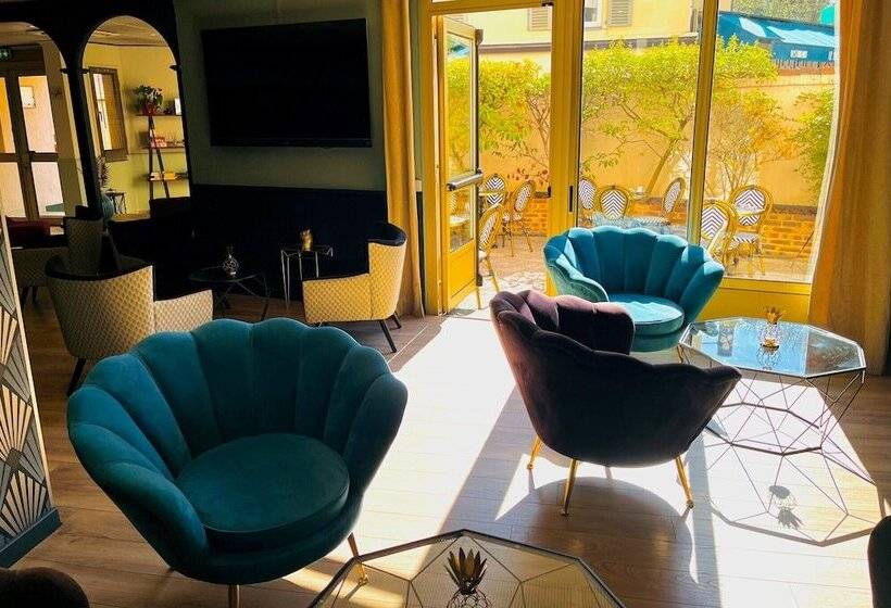 هتل Le Cardinal Rueil Centre