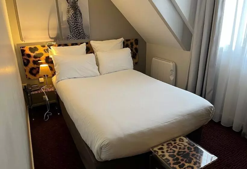 Отель Le Cardinal Rueil Centre