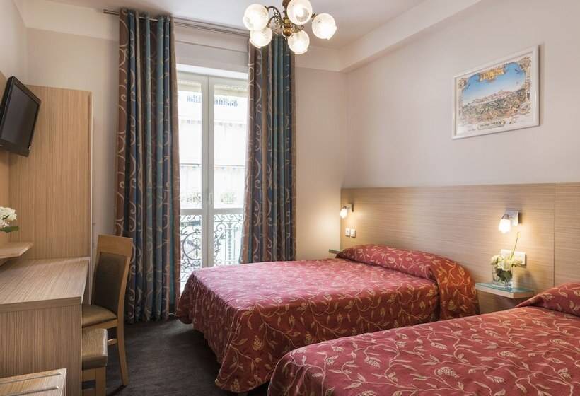 هتل Little Palace