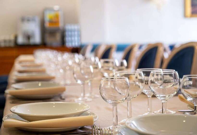 Quality Hotel Nova Domus