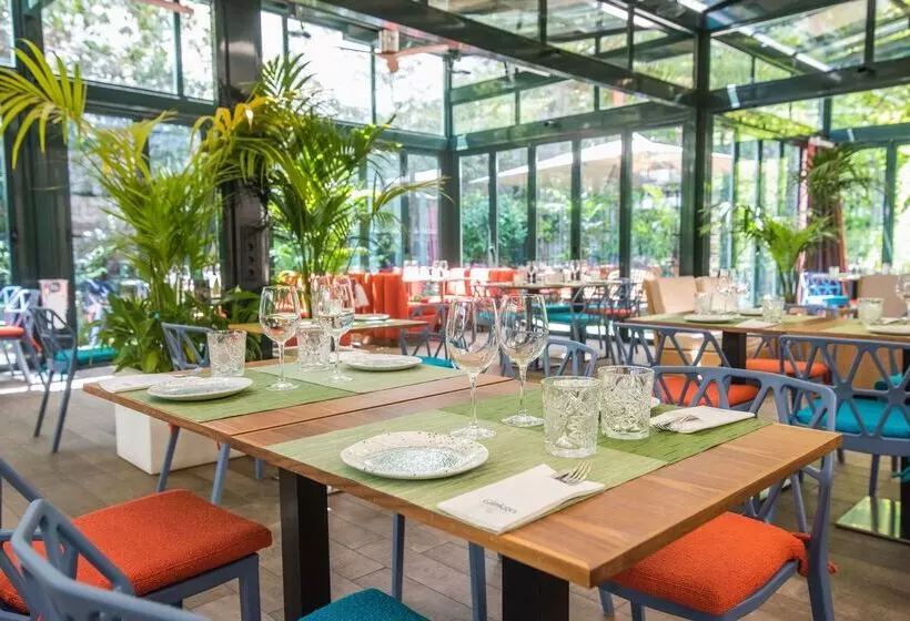 هتل Vp Jardin De Recoletos