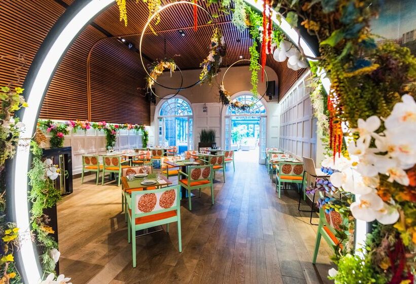 هتل Vp Jardin De Recoletos