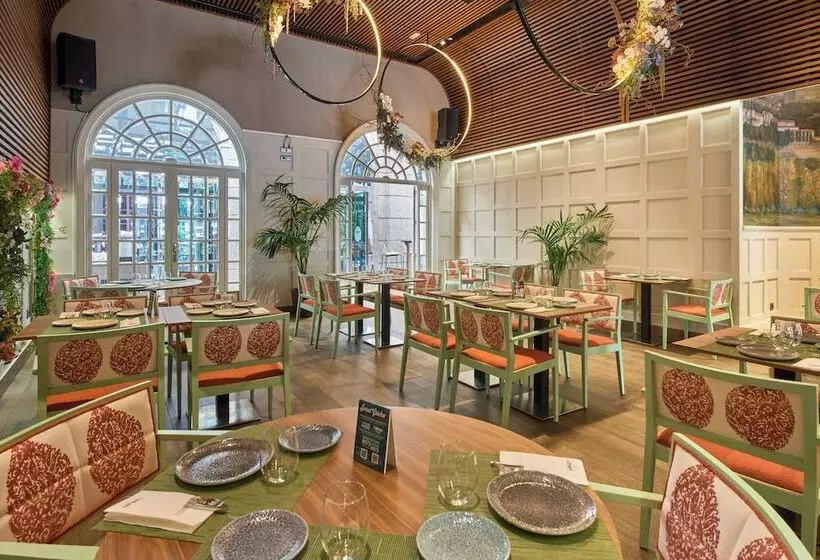 هتل Vp Jardin De Recoletos