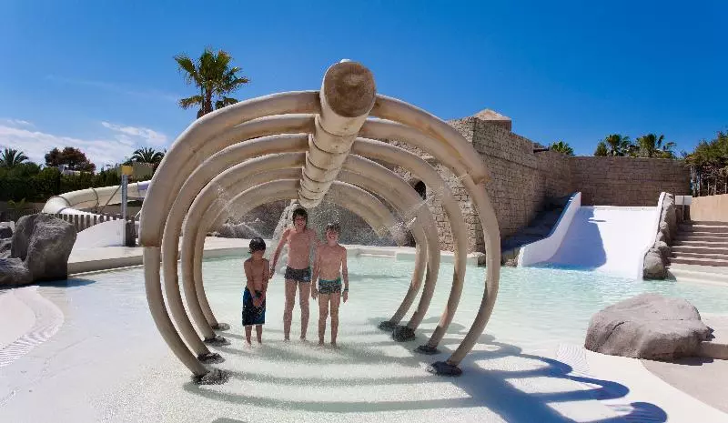 Insotel Cala Mandia Resort