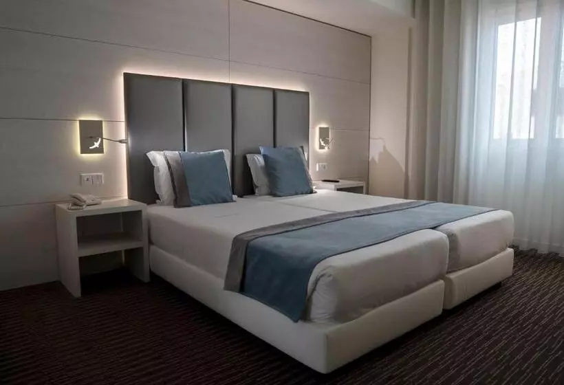 The One Grand Hotel da Póvoa