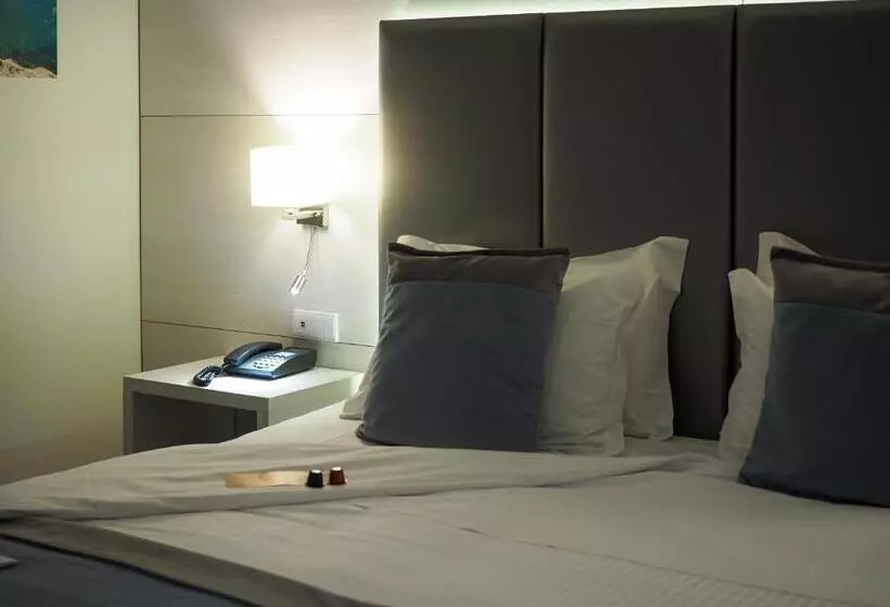 The One Grand Hotel da Póvoa