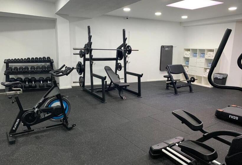 The One Grand Hotel da Póvoa