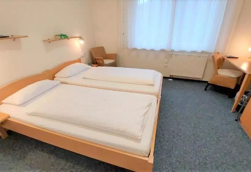 ベッドアンドブレックファースト Gästehaus Tabor