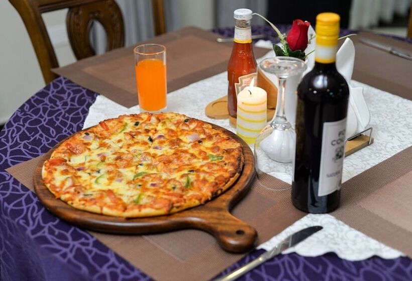 تختخواب و صبحانه Maple Leaf