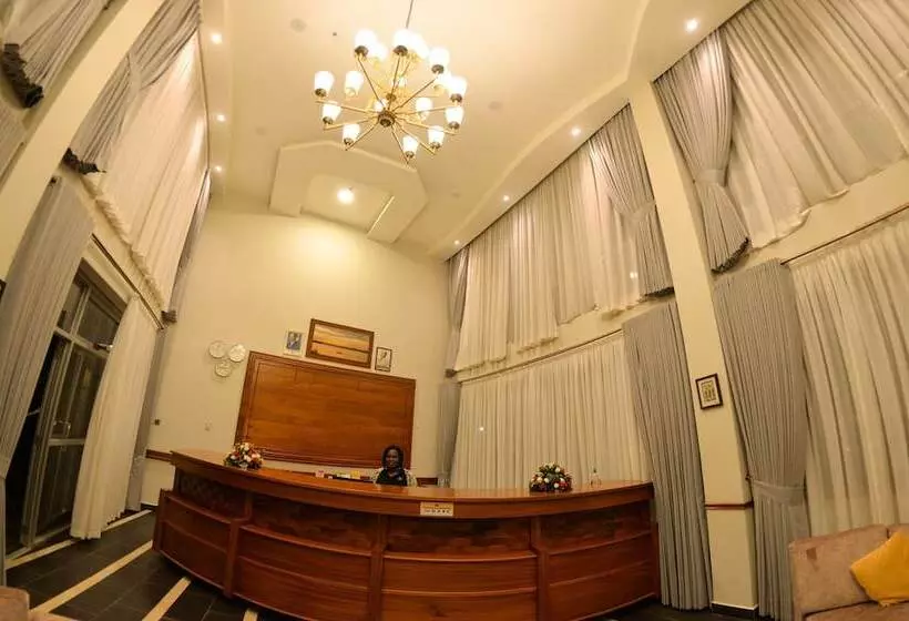 تختخواب و صبحانه Maple Leaf