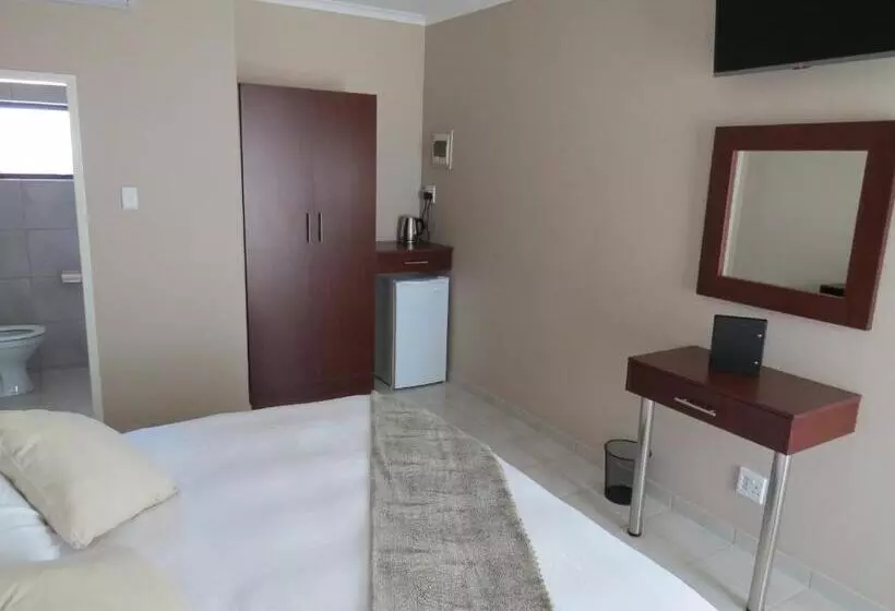 Aamiaismajoitus (B&B) Villa Strada Guesthouse