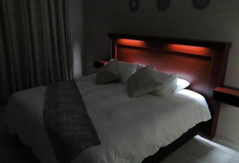 ベッドアンドブレックファースト Villa Strada Guesthouse