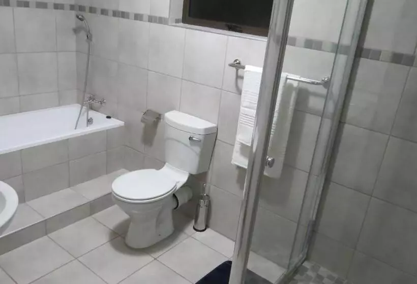 Aamiaismajoitus (B&B) Villa Strada Guesthouse