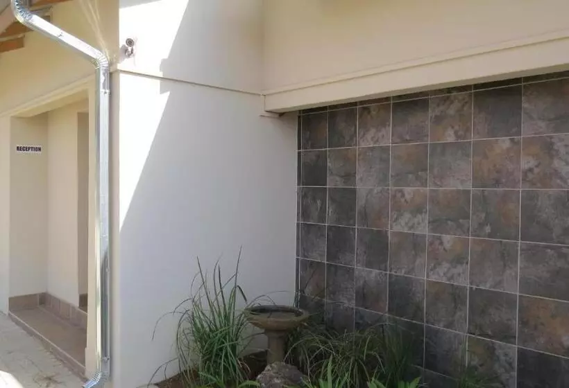 Aamiaismajoitus (B&B) Villa Strada Guesthouse