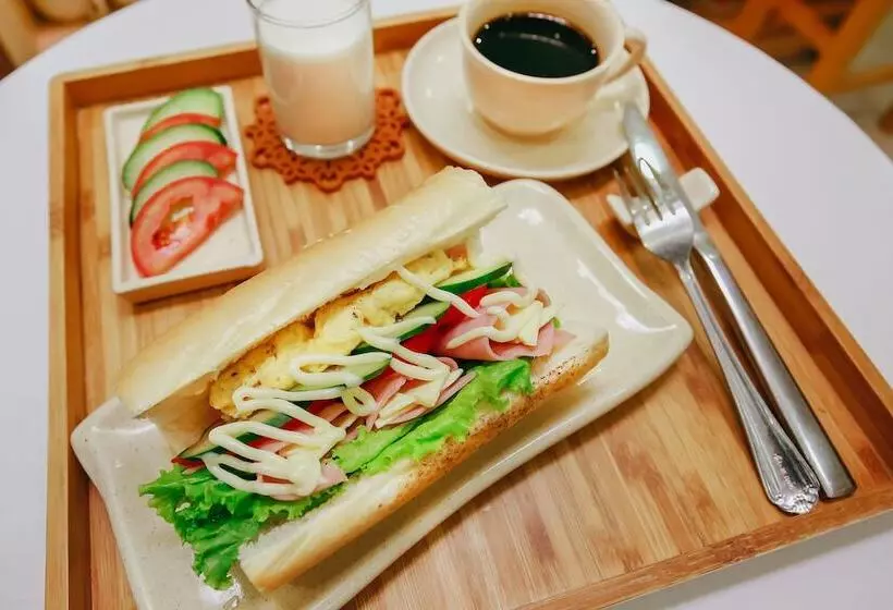 Momizi Hotel Hai Phong