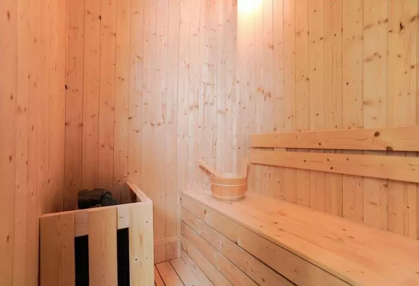 Momizi Hotel Hai Phong