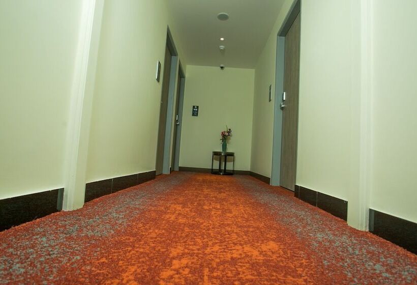 هتل Omni Residency Dhaka