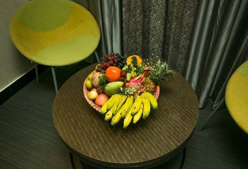 هتل Omni Residency Dhaka