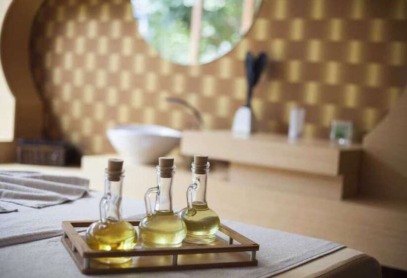 هتل Omni Residency Dhaka