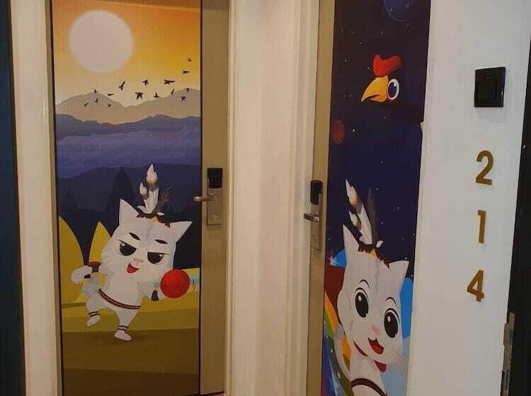 فندق Regatta Stay Kozi Square Kuching