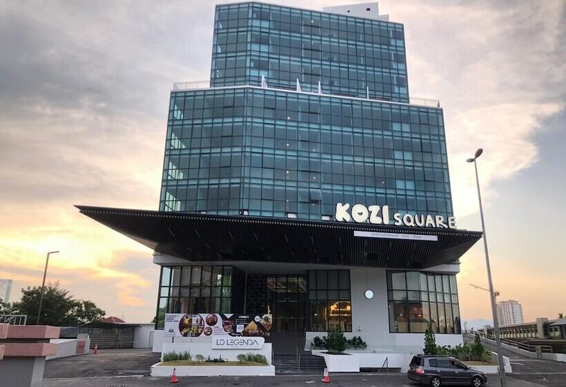 فندق Regatta Stay Kozi Square Kuching