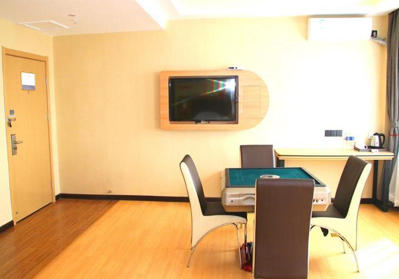 Thank Inn Plus Hotel Jilin Siping Gongzhuling High-speed Railway South Station