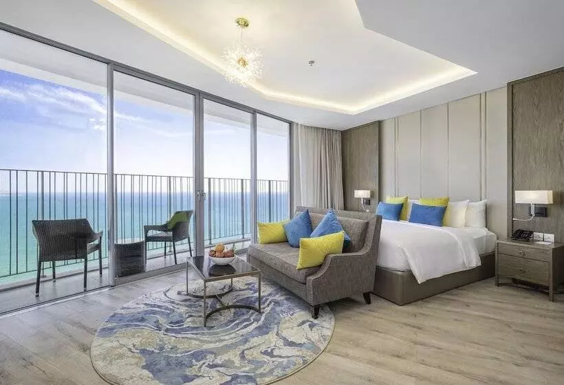 هتل The Empyrean Nha Trang