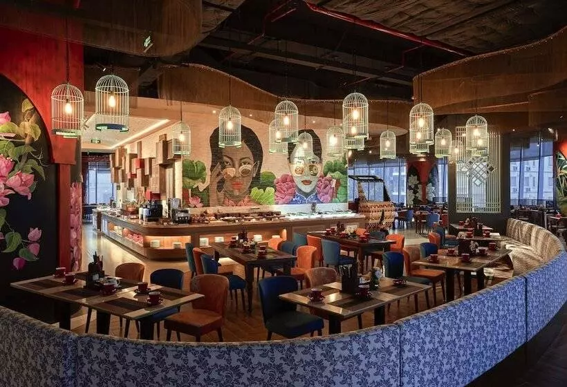 هتل The Empyrean Nha Trang