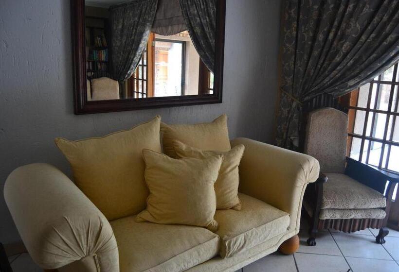 Пансион Dara@medi Lodge