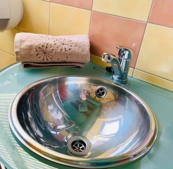 ペンション Penzión Tyché