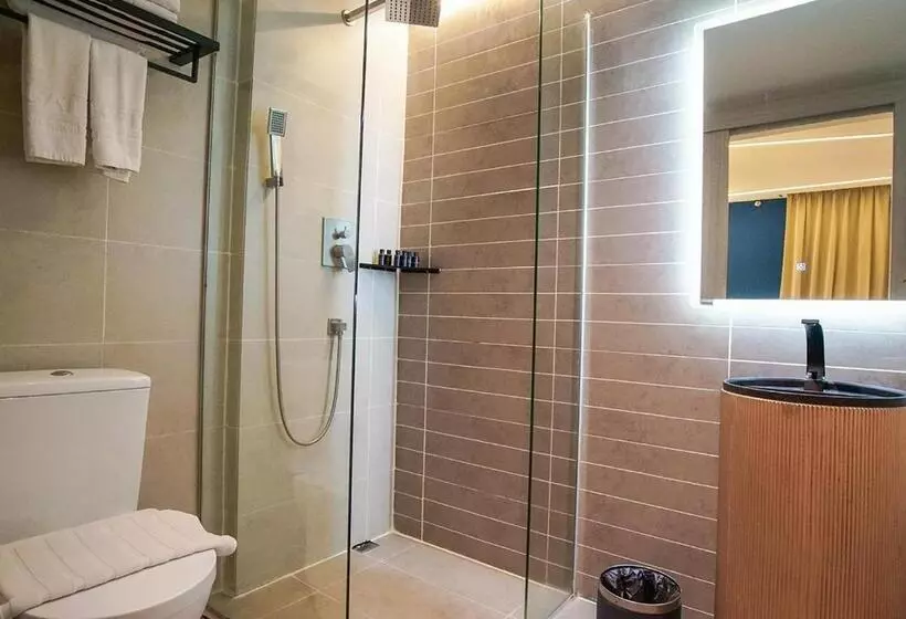 هتل Regatta Stay Kozi Square Kuching