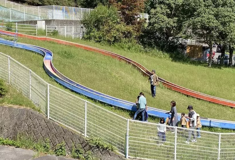 Riverside Hostel B&b – Hostel