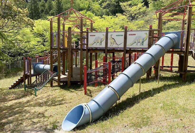 Riverside Hostel B&b – Hostel