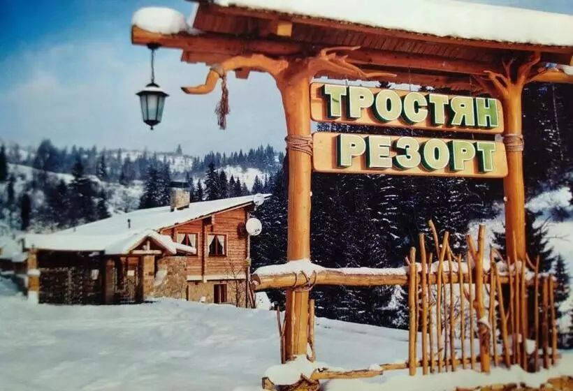 هتل резорт тростян