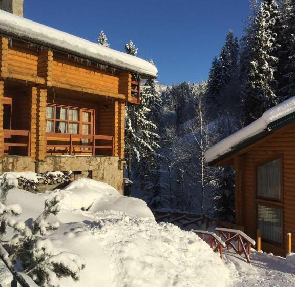 호텔 резорт тростян