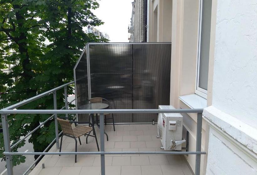 هتل Grand Apartments