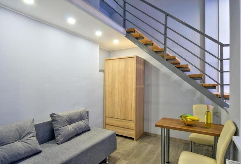 هتل Grand Apartments