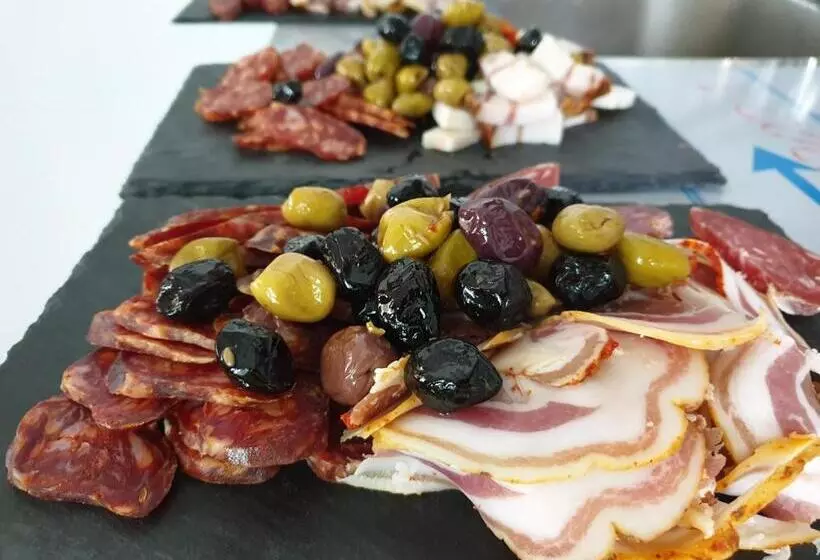ホテル Taverna Ferrigno