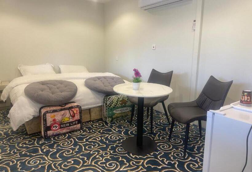 Пансион Naseem Country House