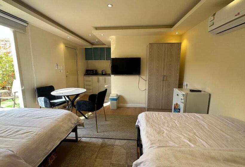 Пансион Naseem Country House