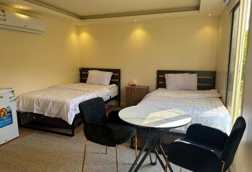 Пансион Naseem Country House